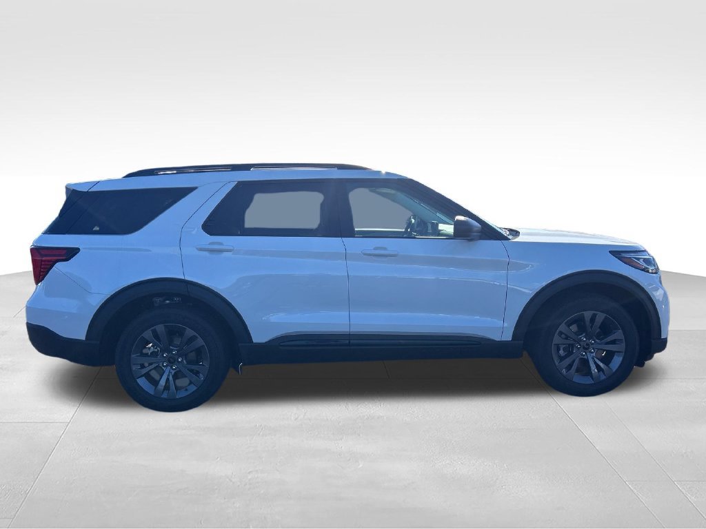 New 2026 Ford Explorer Active w/ Active Comfort Package AWD/4WD image 6