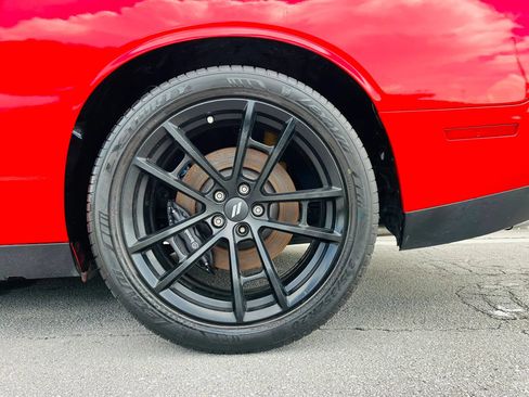 Used 2022 Dodge Challenger R/T Scat Pack w/ 1320 Plus Group RWD image 9