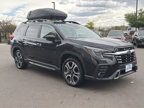 Used 2024 Subaru Ascent Touring AWD/4WD image 3