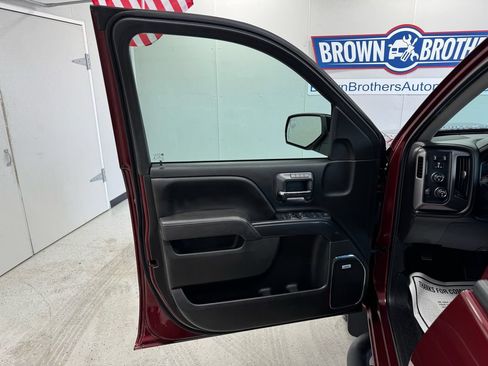 Used 2017 GMC Sierra 1500 SLT AWD/4WD image 17