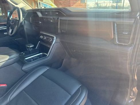 Used 2023 GMC Sierra 1500 Denali AWD/4WD image 29
