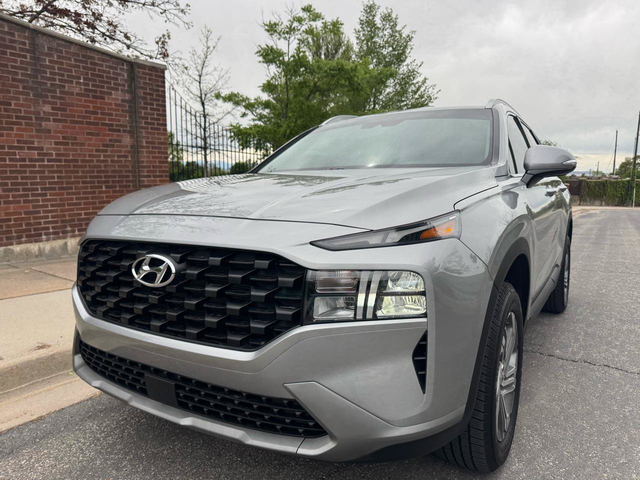 Used 2023 Hyundai Santa Fe SEL AWD/4WD image 1