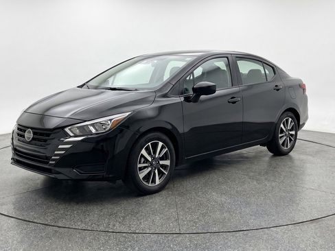 Used 2025 Nissan Versa SV FWD image 3