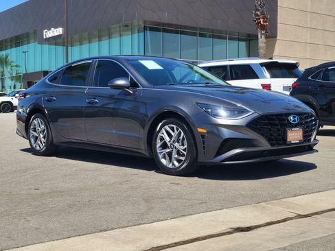 Certified 2023 Hyundai Sonata SEL w/ Convenience Package FWD image 37