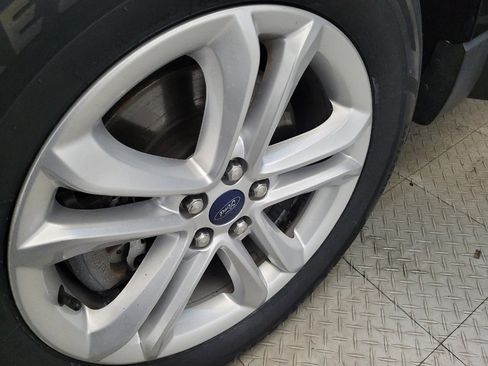 Used 2020 Ford Edge SEL w/ Cold Weather Package image 31