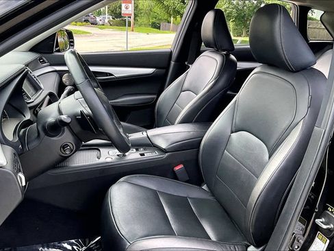 Certified 2019 INFINITI QX50 Essential w/ Proactive Package AWD/4WD image 15