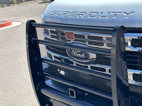 Used 2024 Ford F250 XLT AWD/4WD image 30
