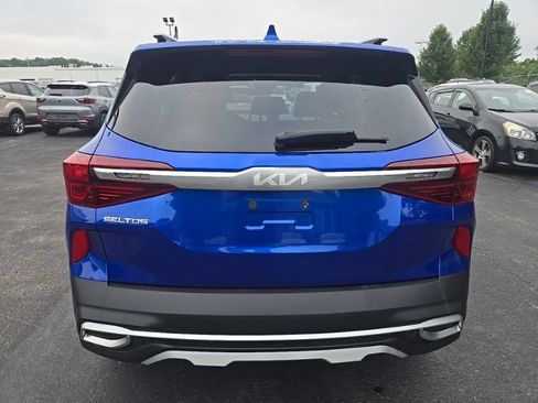 Used 2023 Kia Seltos S w/ Navigation Package AWD/4WD image 6