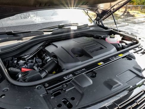 New 2027 Land Rover Range Rover SE AWD/4WD image 60