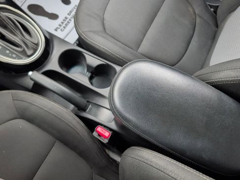 Used 2018 Kia Soul + w/ Audio Package image 17