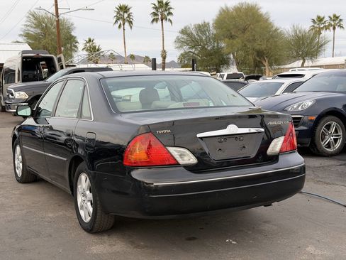 Used 2002 Toyota Avalon XLS image 5