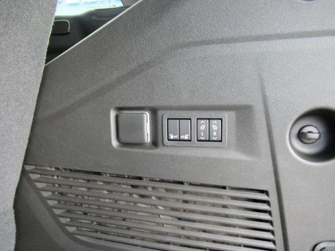 New 2025 Chevrolet Tahoe High Country image 40