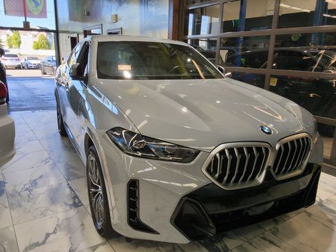 Used 2026 BMW X6 xDrive40i AWD/4WD image 1