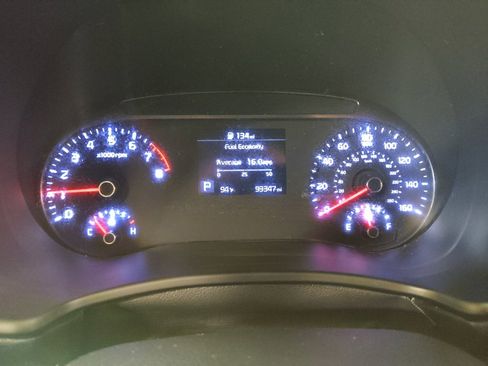 Used 2021 Kia Soul LX FWD image 23