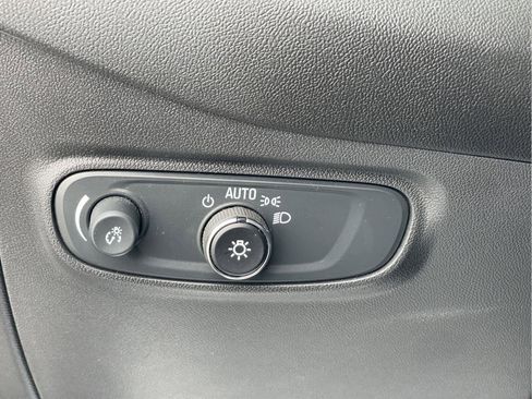 Used 2024 Chevrolet Equinox LT w/ LPO, Floor Liner Package image 24