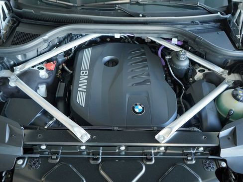 New 2026 BMW X7 xDrive40i w/ Executive Package image 22