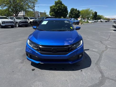 Used 2020 Honda Civic Sport image 2