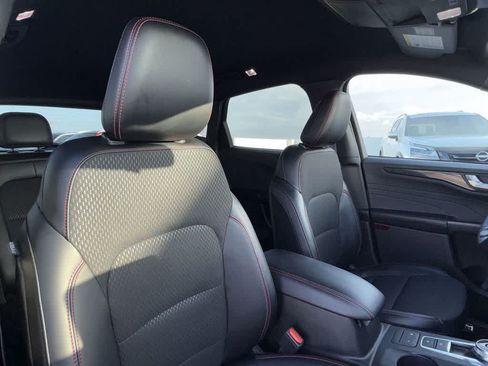 Used 2025 Ford Escape ST-Line AWD/4WD image 27