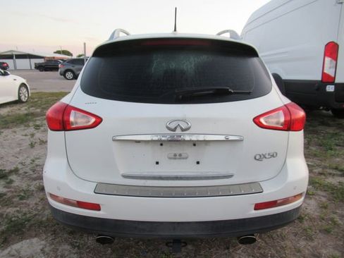 Used 2015 INFINITI QX50 Journey w/ Premium Package RWD image 4