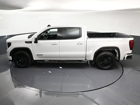 Used 2026 GMC Sierra 1500 Elevation AWD/4WD image 16