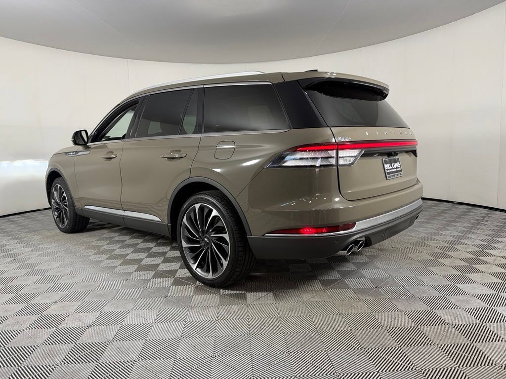 Used 2025 Lincoln Aviator Reserve w/ Equipment Group 201A AWD/4WD image 7