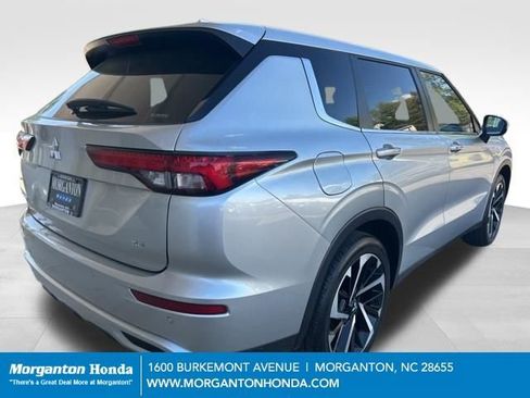Used 2024 Mitsubishi Outlander SE Black Edition AWD/4WD image 9