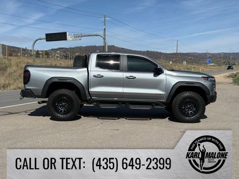 Used 2024 GMC Canyon AT4X w/ AT4X AEV Edition AWD/4WD image 7