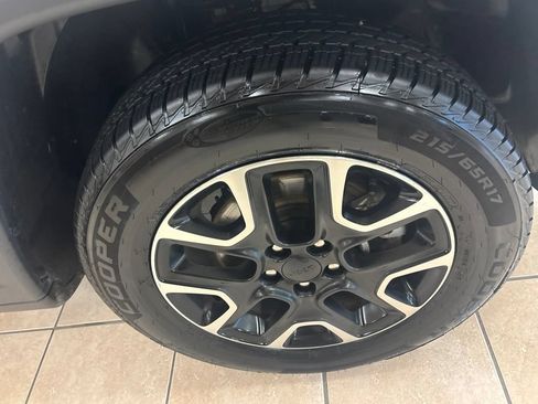 Used 2021 Jeep Compass Trailhawk AWD/4WD image 48