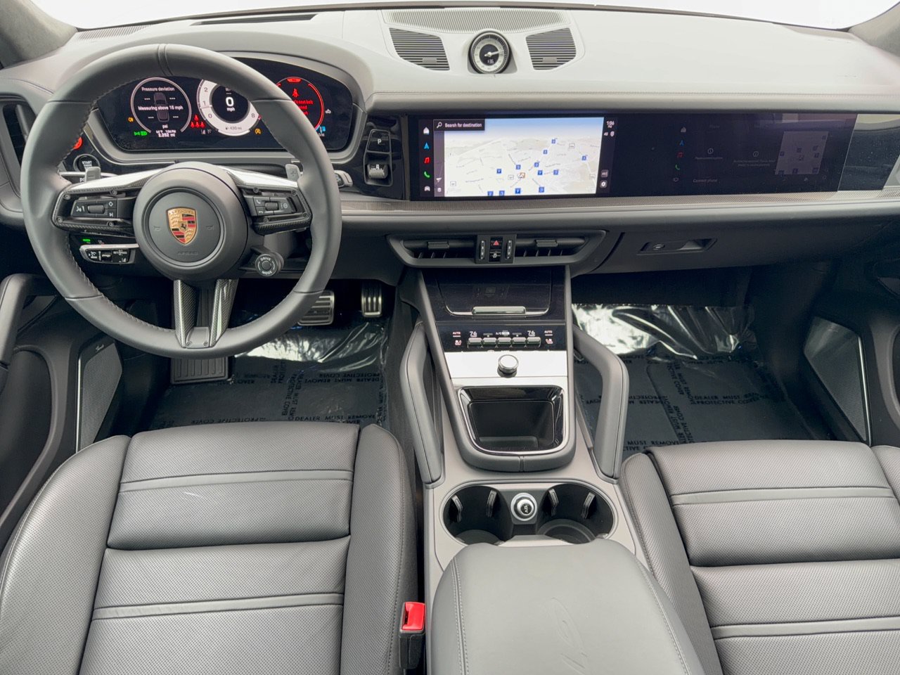 Certified 2026 Porsche Cayenne GTS w/ Premium Package Plus AWD/4WD image 17