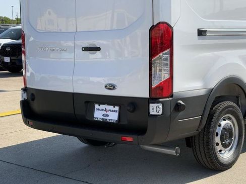 New 2025 Ford Transit 250 148 Medium Roof w/ Load Area Protection Package image 7