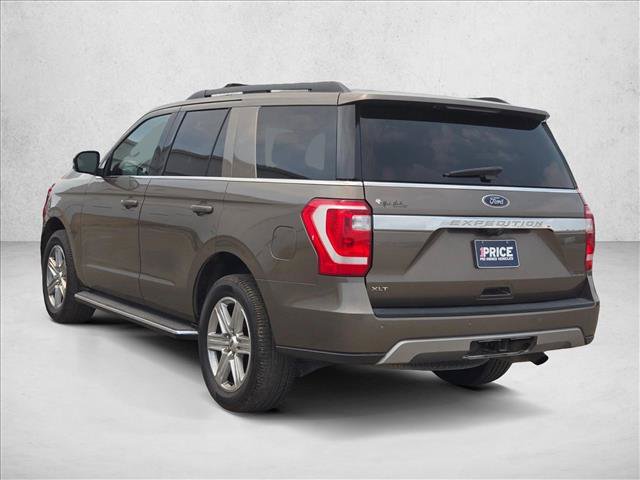 Used 2018 Ford Expedition XLT w/ Equipment Group 202A RWD image 8