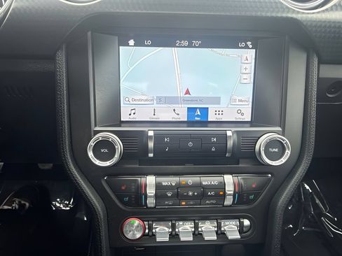 Used 2018 Ford Mustang GT Premium w/ GT Performance Package RWD image 10