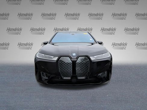 Used 2024 BMW iX xDrive50 w/ Premium Package AWD/4WD image 5