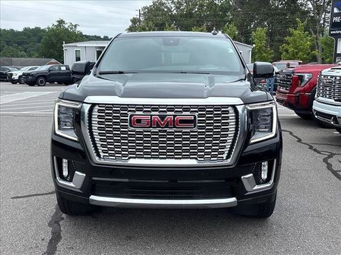 Certified 2024 GMC Yukon XL Denali w/ LPO, Floor Liner Package AWD/4WD image 3