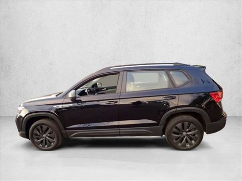 Used 2023 Volkswagen Taos S image 2