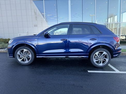 New 2025 Audi Q3 2.0T Premium image 2