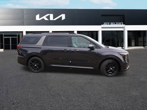 New 2026 Kia Carnival SX Prestige image 2