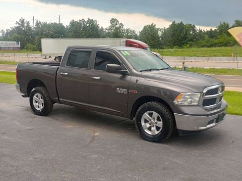 Used 2014 RAM 1500 Classic SLT image 7