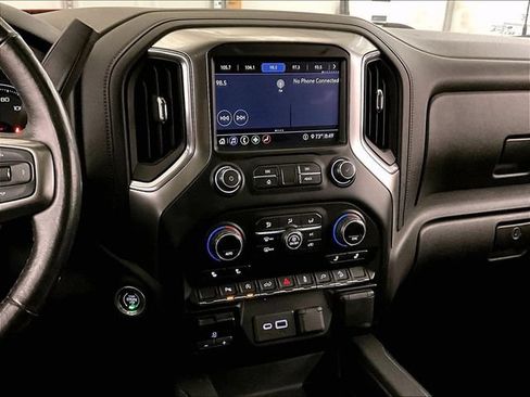 Used 2020 Chevrolet Silverado 1500 LT Trail Boss AWD/4WD image 6