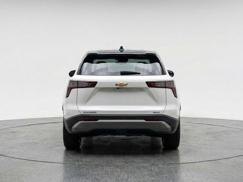 Used 2025 Chevrolet Equinox LT FWD image 7