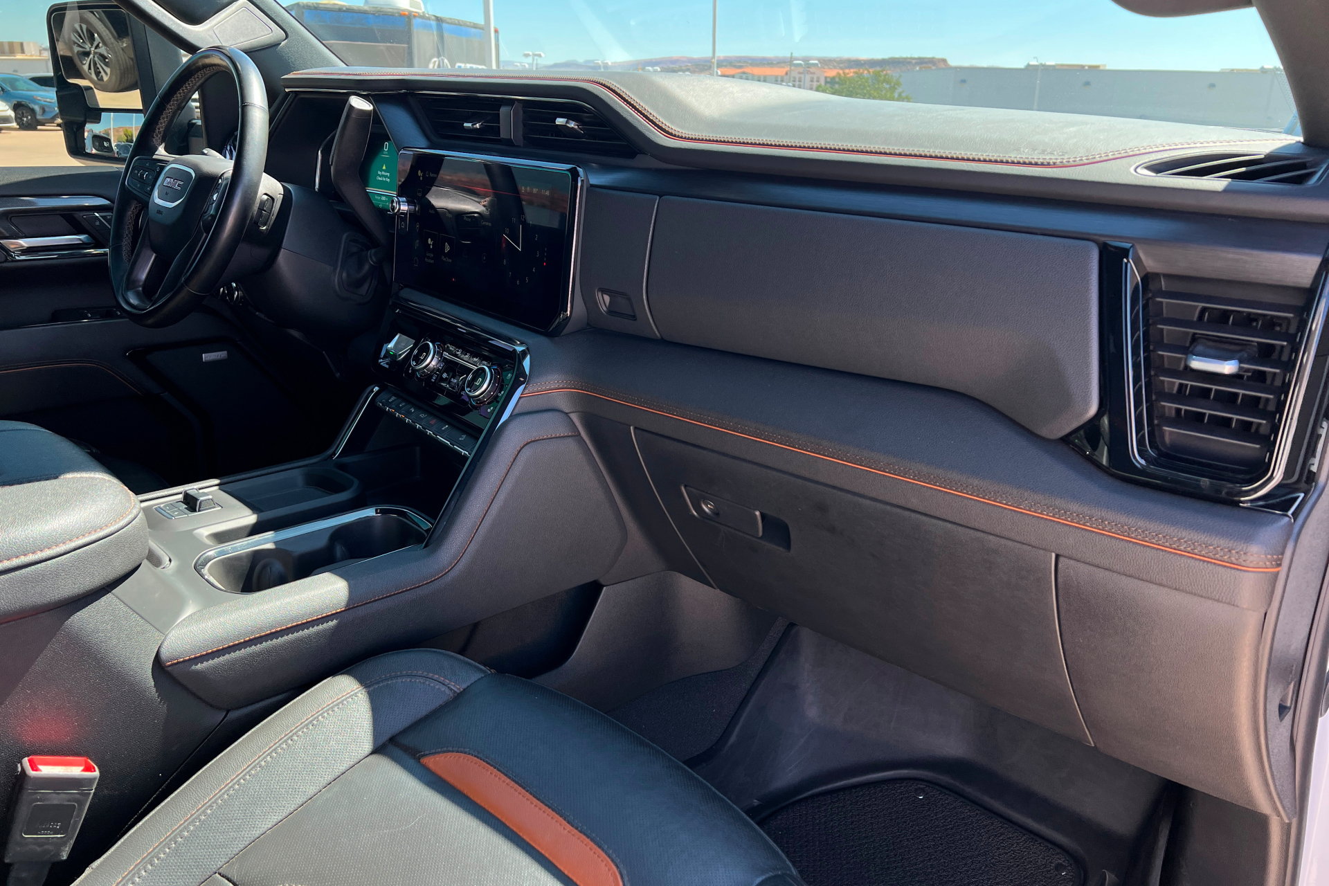 Used 2024 GMC Sierra 3500 AT4 AWD/4WD image 24