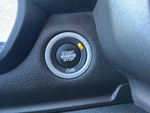 Used 2020 RAM 1500 Tradesman image 33