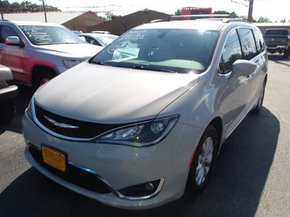 Used 2017 Chrysler Pacifica Touring-L