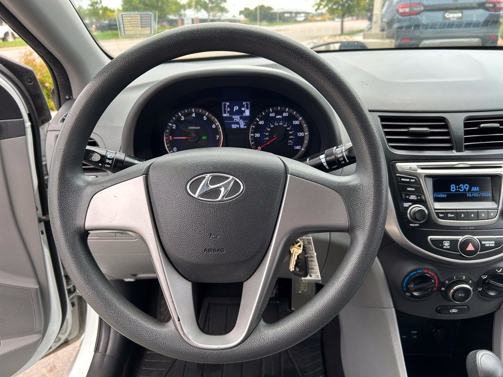 Used 2015 Hyundai Accent GLS FWD image 19