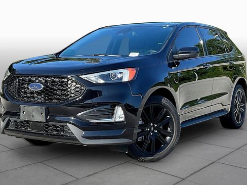 Used 2022 Ford Edge ST-Line w/ Class II Trailer Tow Package AWD/4WD image 2