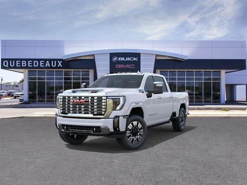 New 2026 GMC Sierra 2500 Denali w/ Denali Reserve Package AWD/4WD image 8