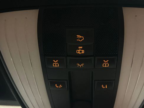 Used 2017 Mercedes-Benz AMG GT S image 39