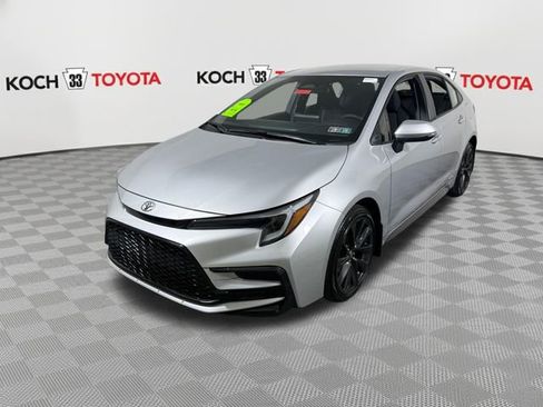 Certified 2026 Toyota Corolla SE AWD/4WD image 3