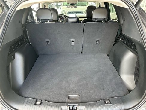 Certified 2022 Ford Escape SEL image 25