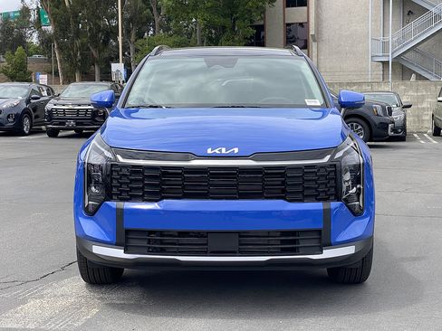 New 2026 Kia Sportage EX w/ EX Panorama Roof Package FWD image 9